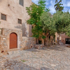 telesilla-house-monemvassia-1